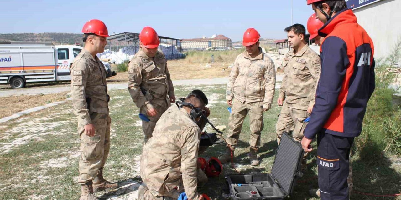 Jandarmaya AFAD’dan eğitim