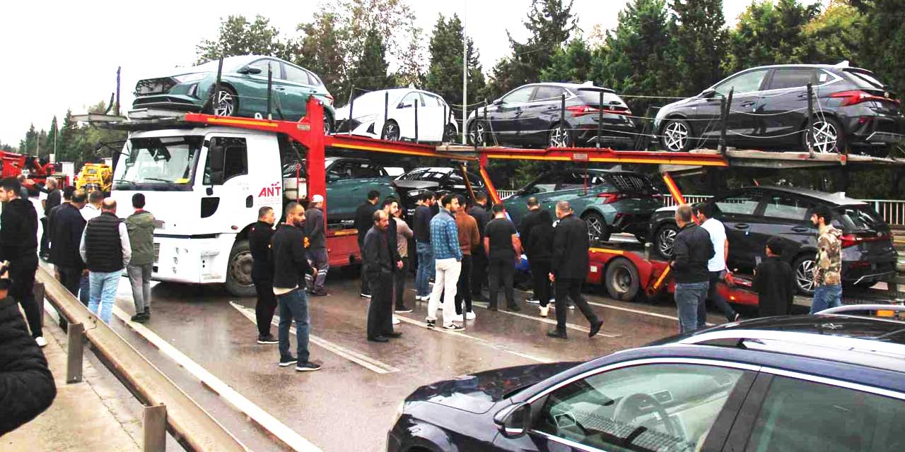 Sıfır araçlar hurdaya dönmekten son anda kurtuldu