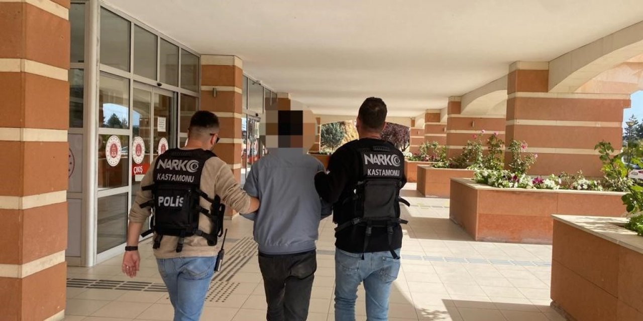 Kastamonu’da evden ve otomobilden hırsızlık yapan şüpheli tutuklandı
