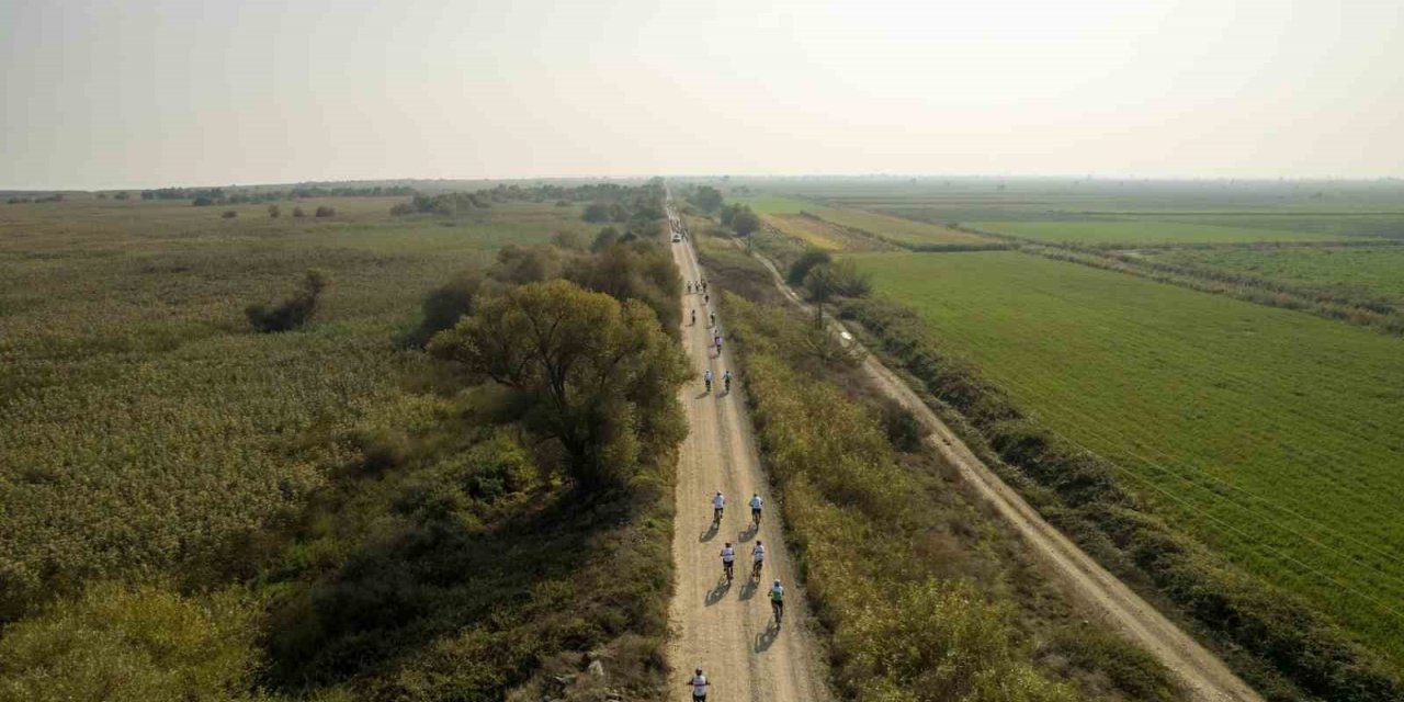 Uluabat’ın korunması için pedal çevirdiler