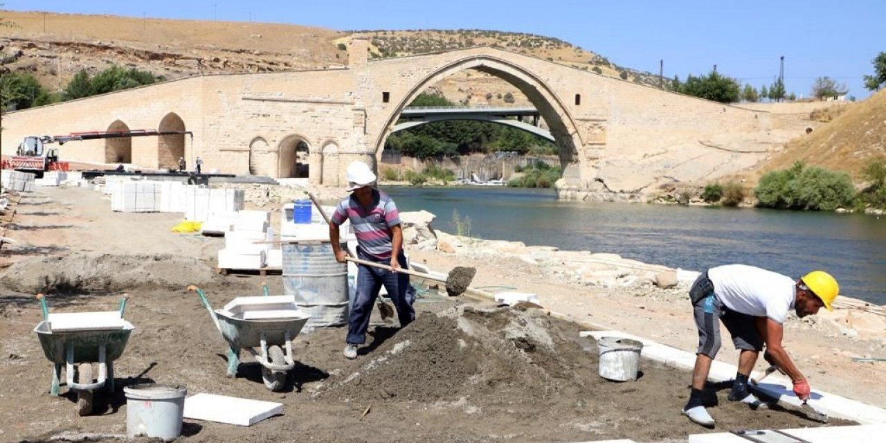 Silvan’da başlatılan projeler devam ediyor