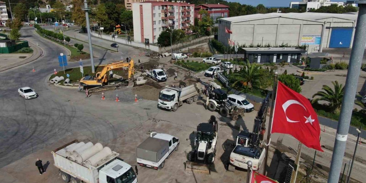 Samsun’da üç noktada altyapıya neşter