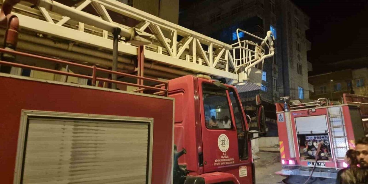 Milas’ta ikamet yangını