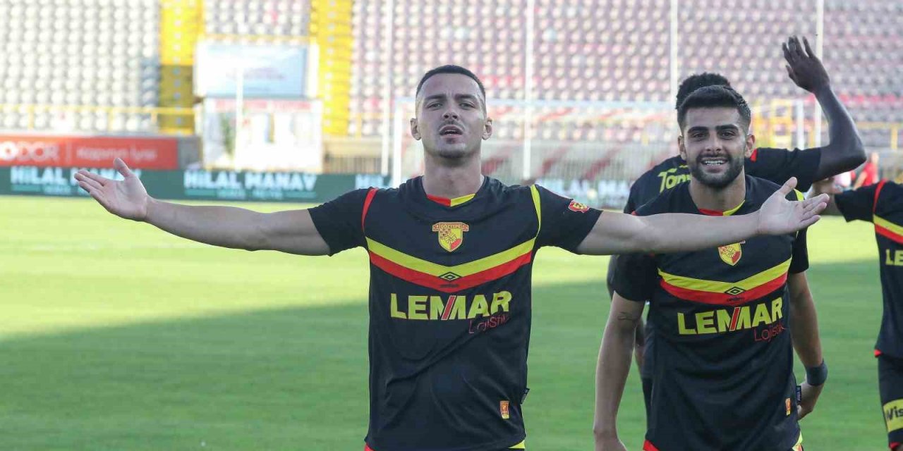 Tijanic Göztepe'yi sırtlıyor