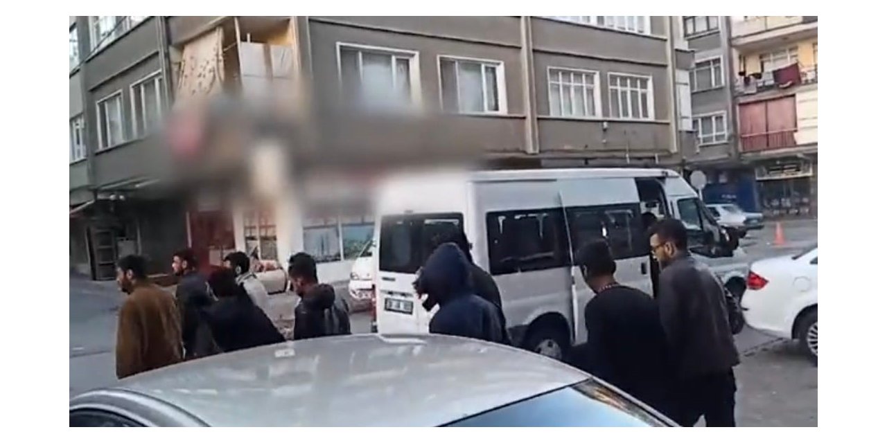Kayseri’de ülkeye yasadışı yollarla giren şahıslara eş zamanlı operasyon: 21 gözaltı