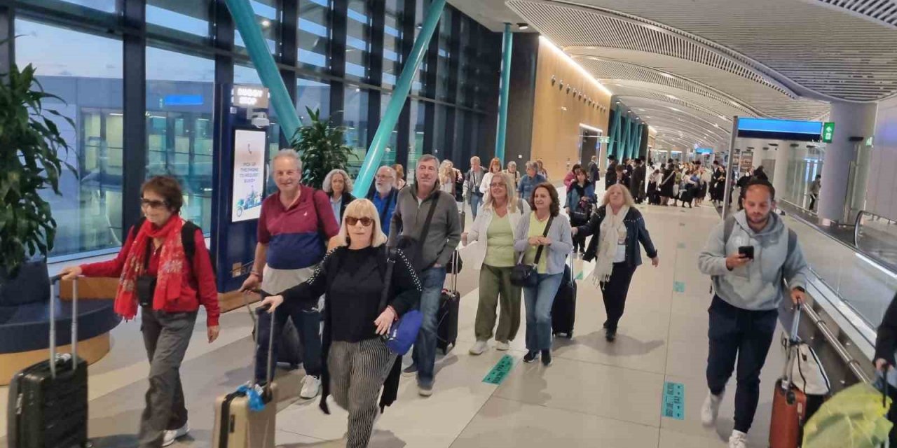 İsrail vatandaşları İstanbul’a geldi