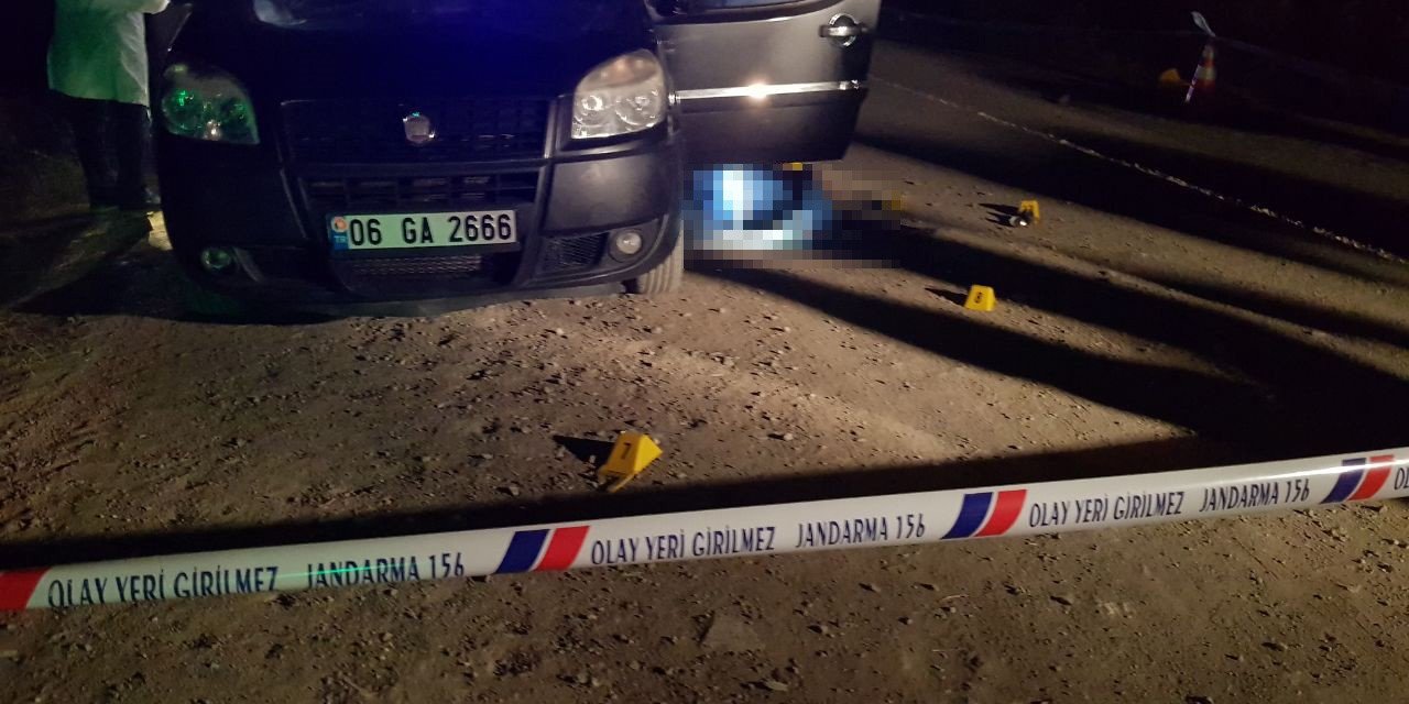 Aracında ölü halde bulundu
