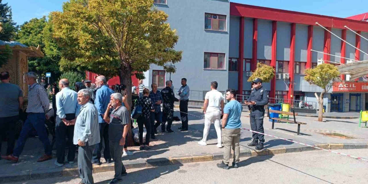 Tıp Fakültesi hastanesinde bomba alarmı: Acil servis boşaltıldı