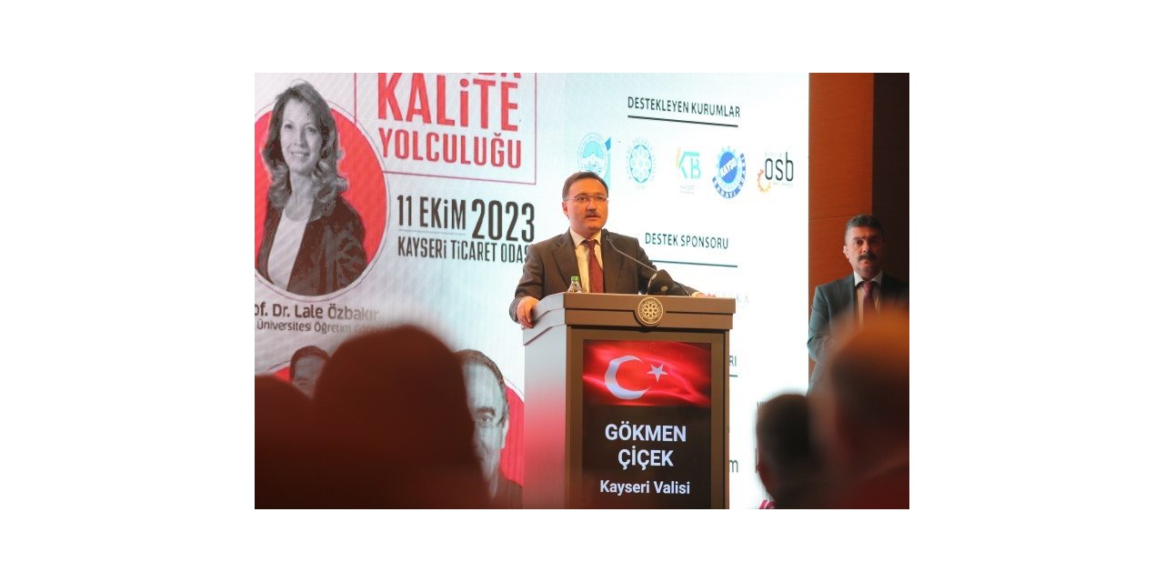 Vali Çiçek: "Bu şehirde olmak başlı başına mücadeleyi gerektiriyor"