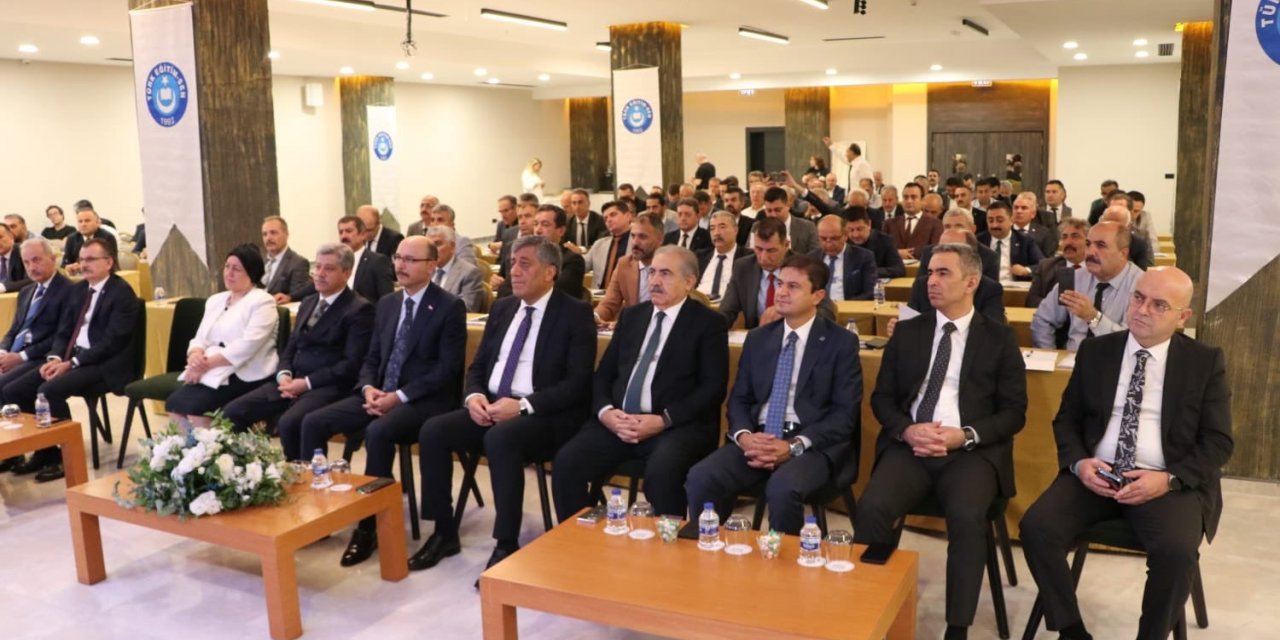 Türk Eğitim-Sen Genel Başkanı Geylan’dan öğretmenler için ‘bir maaş ikramiye’ talebi