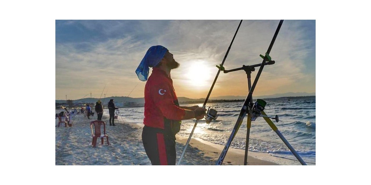 Ilıca Plajı’nda Balık Avı Turnuvası