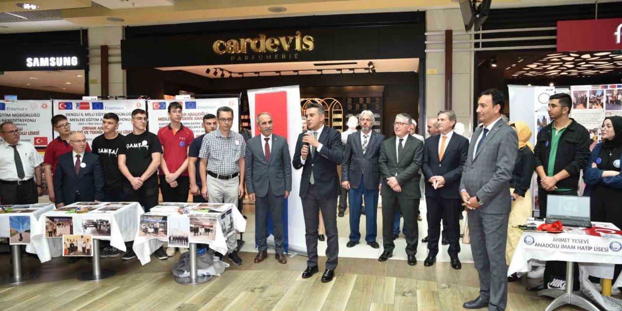 Denizli’de Erasmus projeleri sergilendi