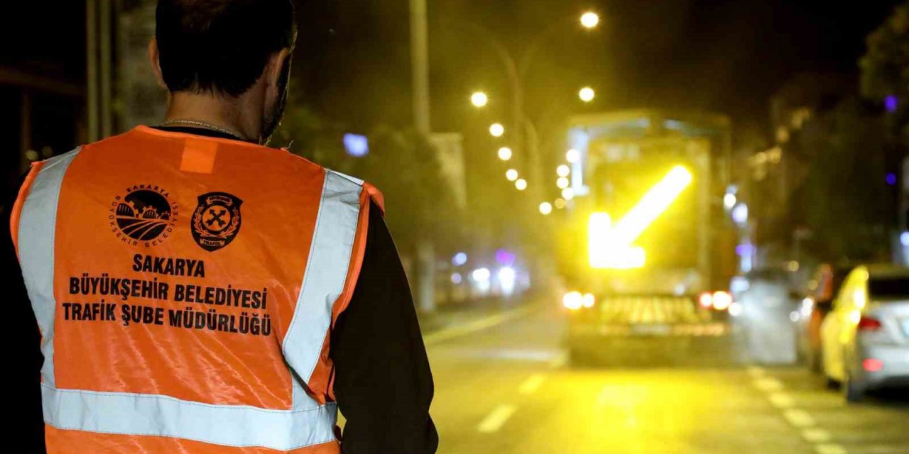Büyükşehir’den Bosna Caddesi’ne estetik katan gece mesaisi