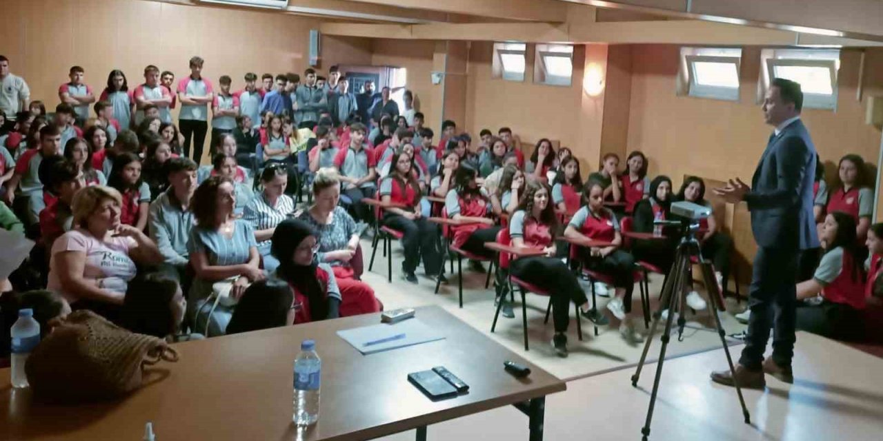 Germencik’te lise öğrencilerine meslek seçimi eğitimi