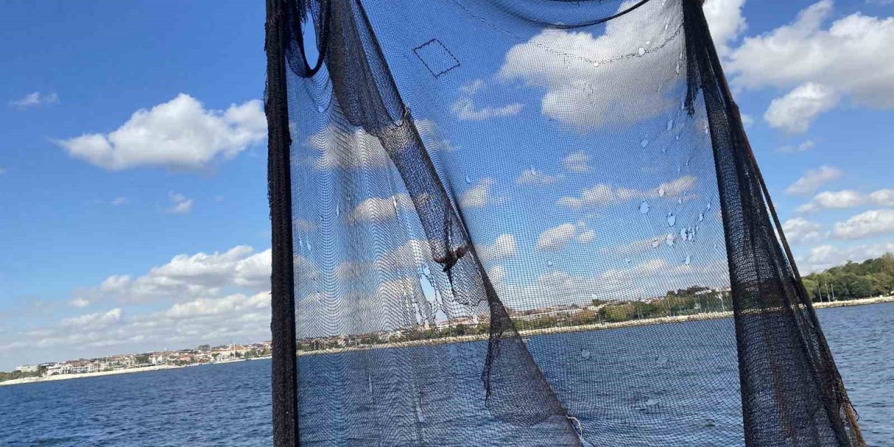 İstanbul’da 9 yılda yaklaşık 345 bin hayalet ağ denizden çıkarıldı