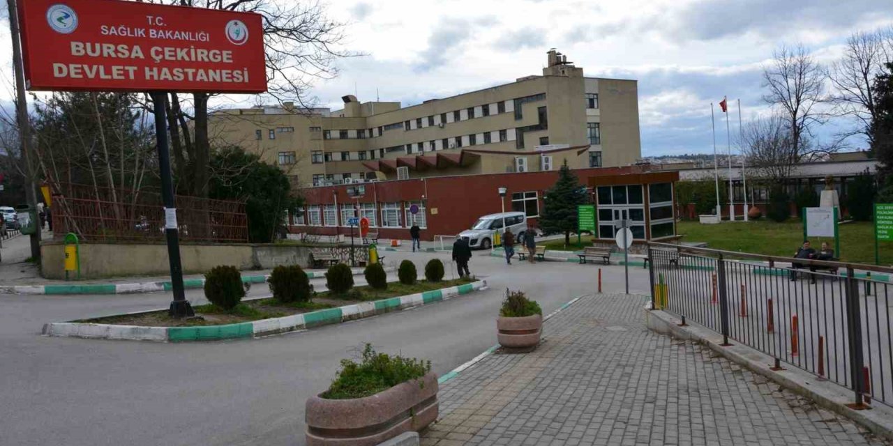 Sağlık çalışanlarından kan bağışı