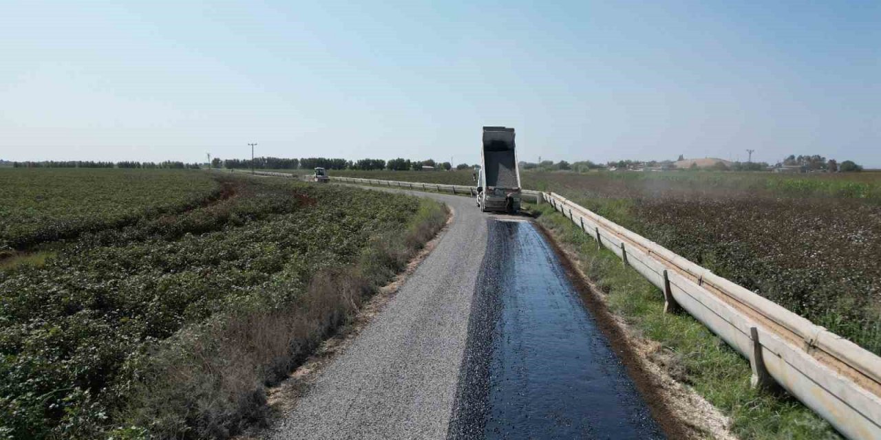 Büyükşehirden Eyyübiye kırsalında sathi asfalt çalışması