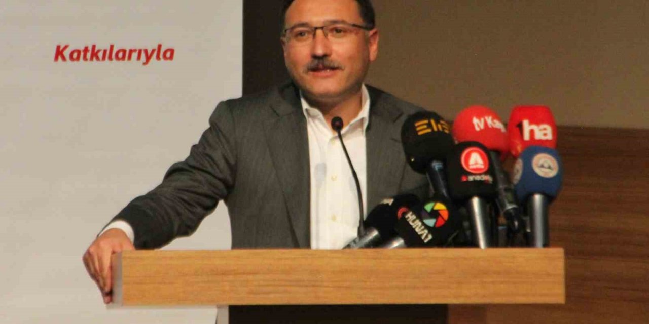 Vali Çiçek: "Birçok masum gibi gördüğümüz şeylerin aslında hırsızlık olduğunu bu programlar sayesinde görüyoruz"