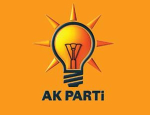 AK Parti'ye büyük katılım