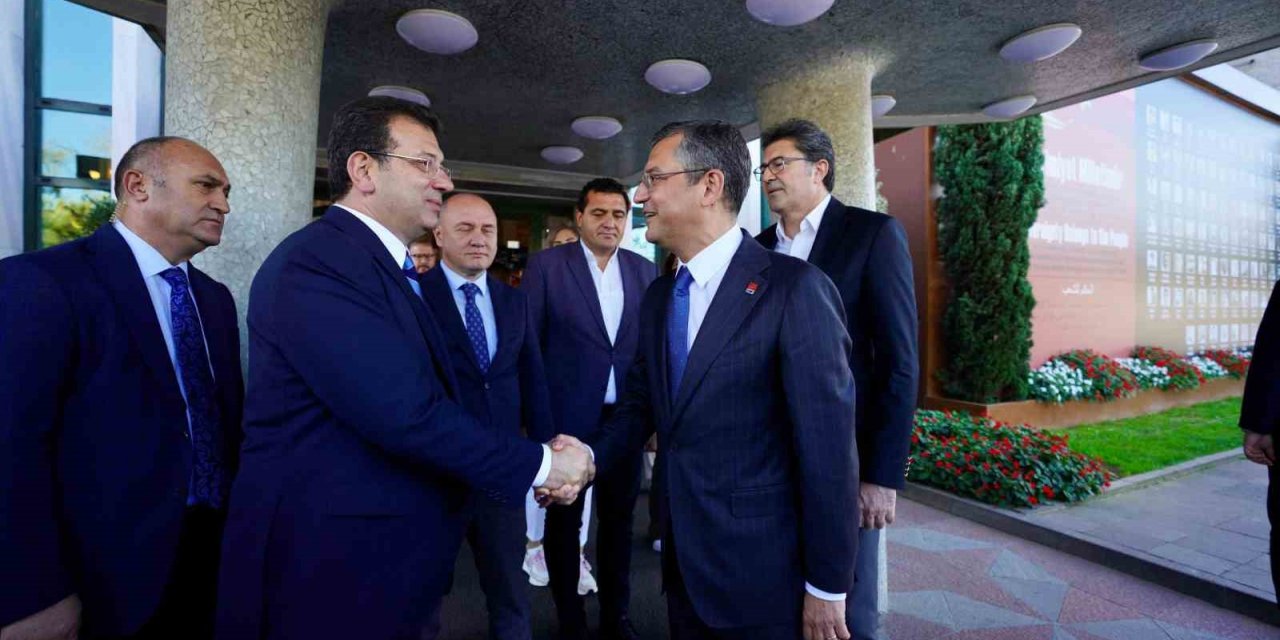 CHP Genel Başkan Adayı Özgür Özel’den İmamoğlu’na ziyaret