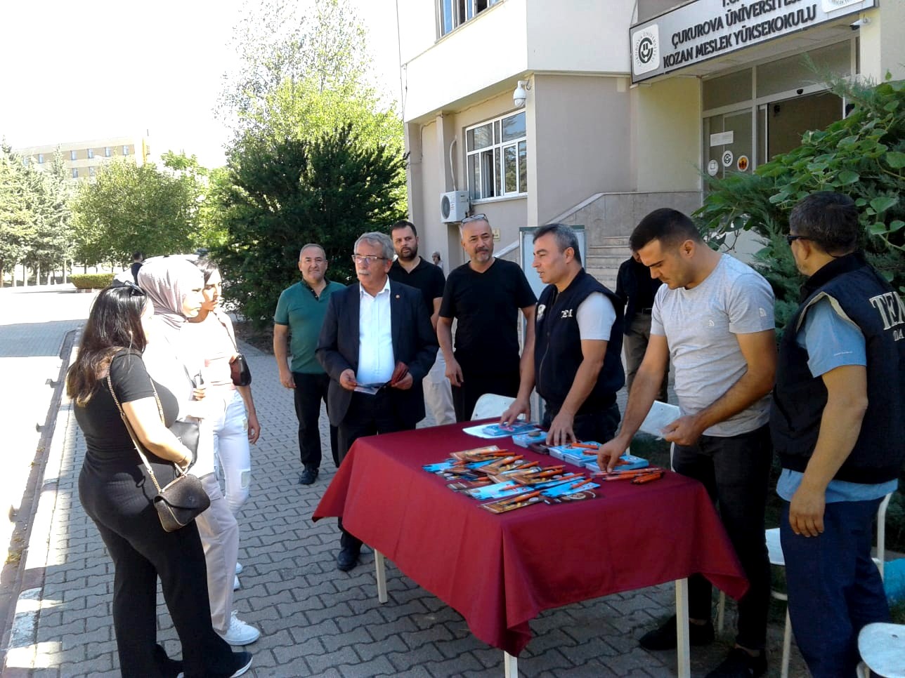 Üniversiteli gençlere terörün iç yüzü anlatıldı