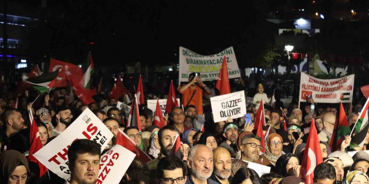 İzmir Filistin'in Yanında