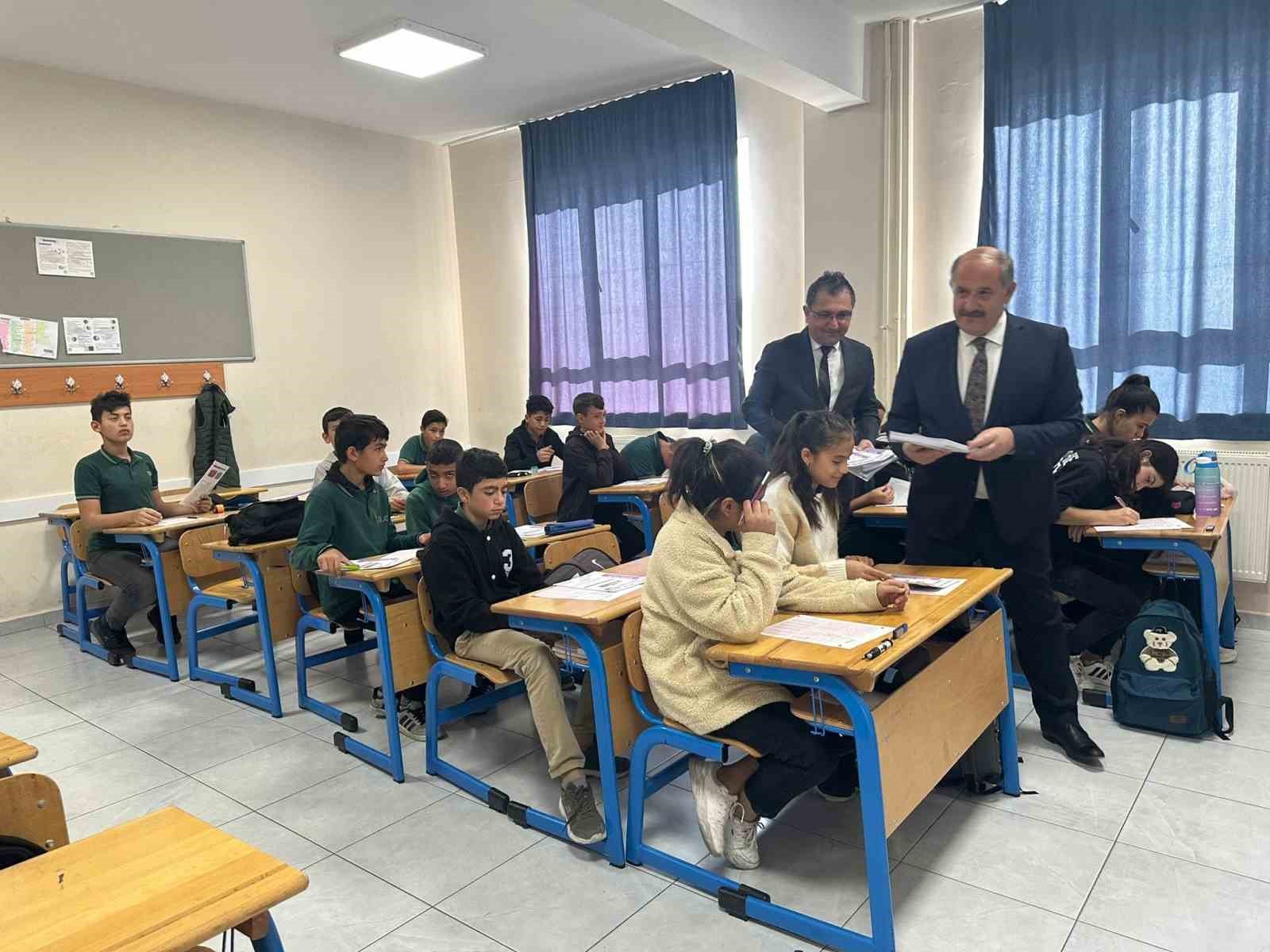 Karapınar’da 8. sınıf öğrencilerine LGS denemesi yapıldı