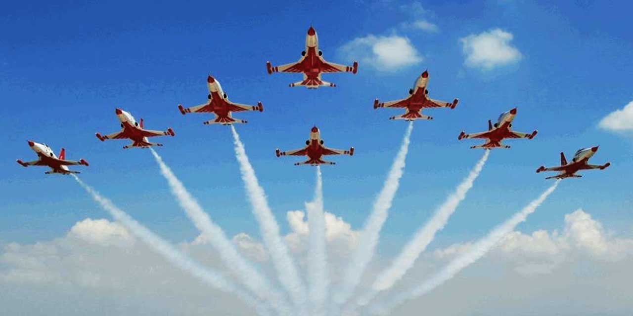 Türk Yıldızları 29 Ekim'de Antalya'da olacak