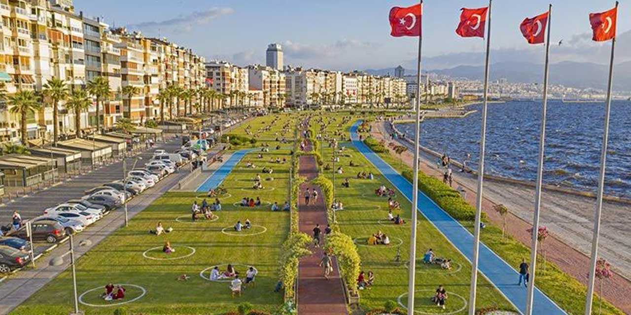 İzmir'e 'Kalkan' oldular