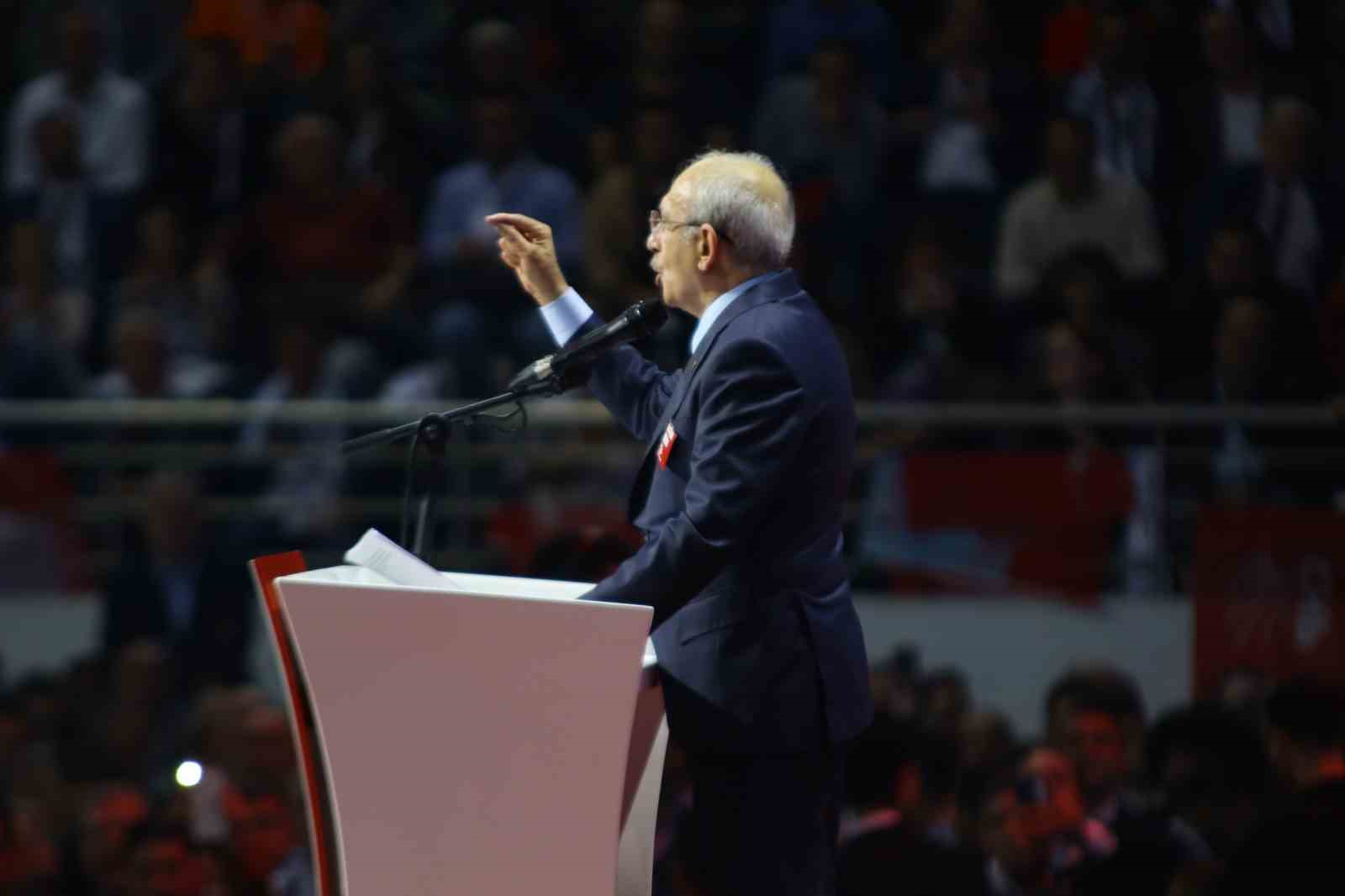 Kılıçdaroğlu: Sırtımdaki hançerlerle seçime girdim