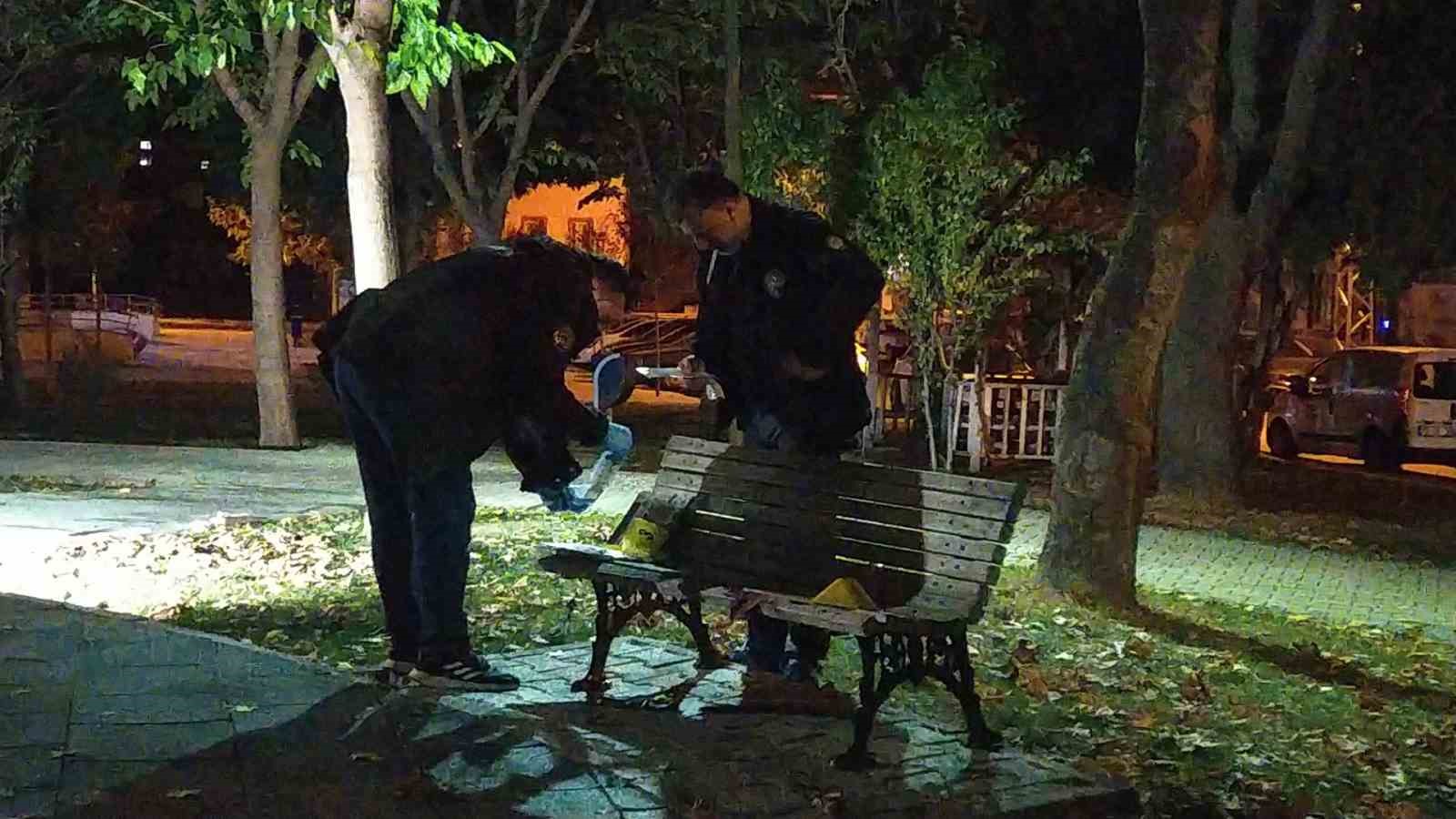 Alacak verecek kavgası kardeşleri bile birbirine düşürdü: 2 yaralı
