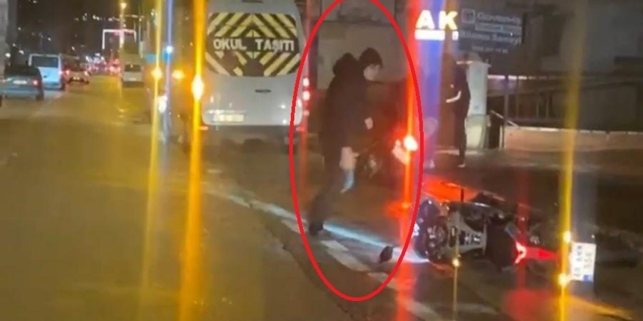 Şiddetli fırtınada insanların uçmamak için ağaçlara tutunduğu anlar kamerada