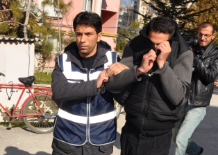 Konya'da 1,5 kilogram esrar ele geçirildi