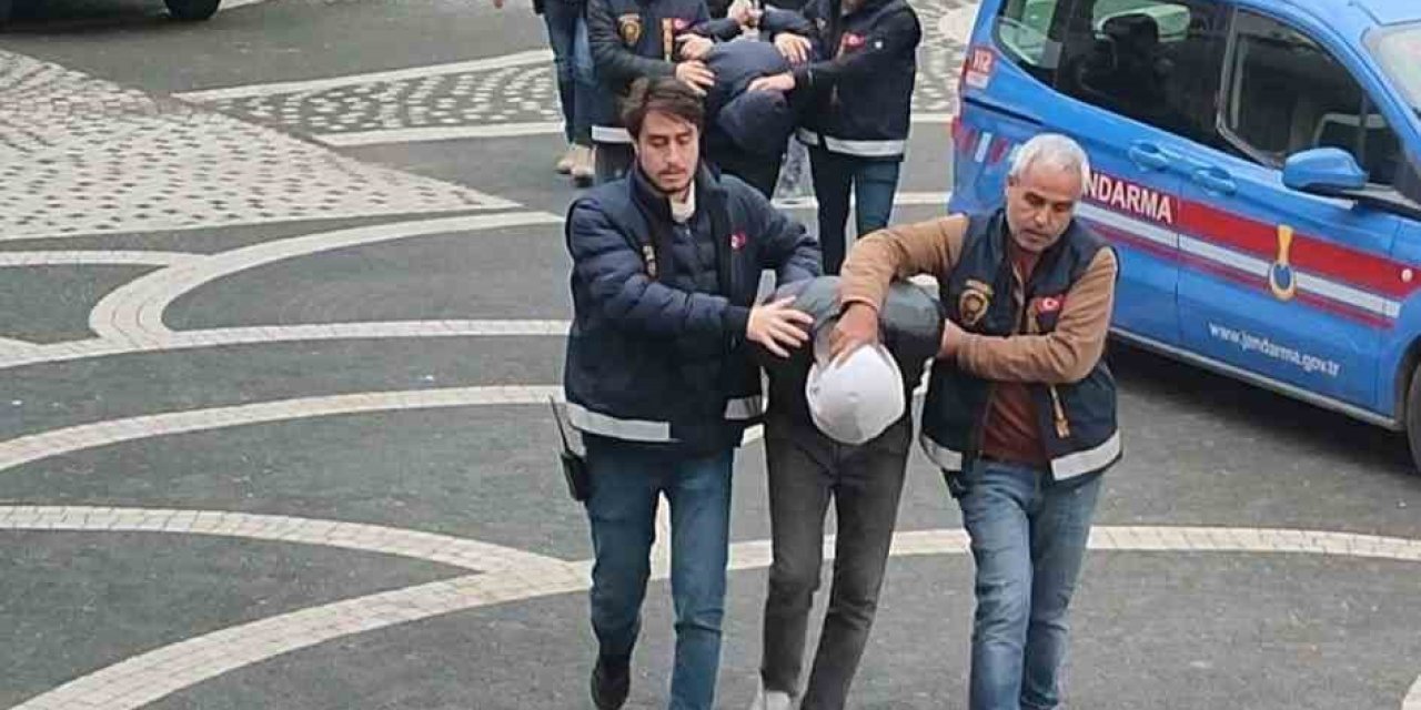 Merkezden ilçeye uyuşturucu sevkiyatı! Konya'da 3 kişi tutuklandı