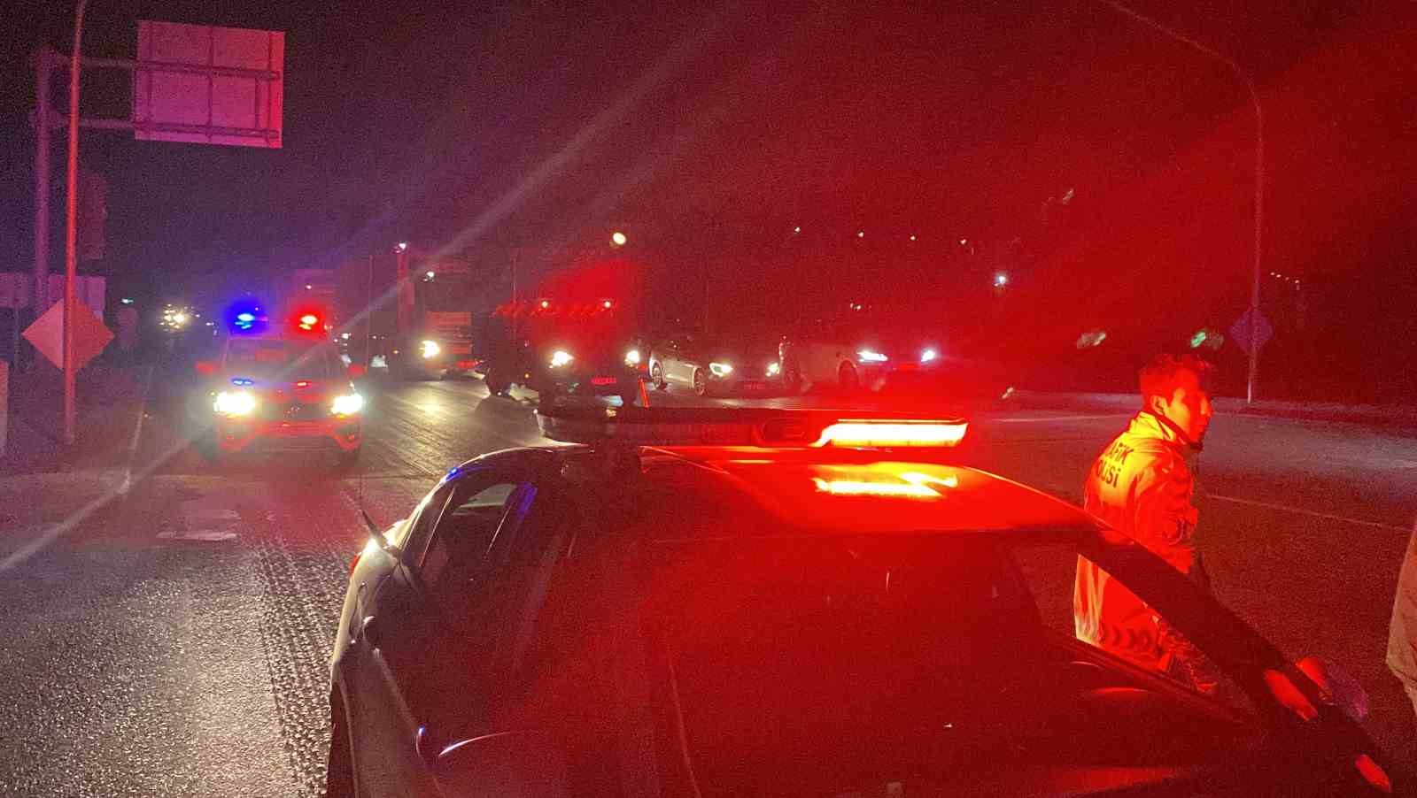 Konya'da akıl almaz kovalamaca! Teyzesinin aracını çalıp polisten kaçtı
