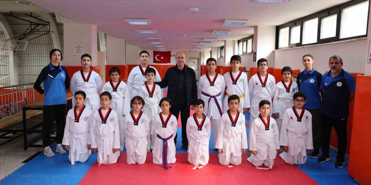 Selçuklu Belediyesi Kış Spor Okullarında 6 bin öğrenci eğitimlerine devam ediyor"