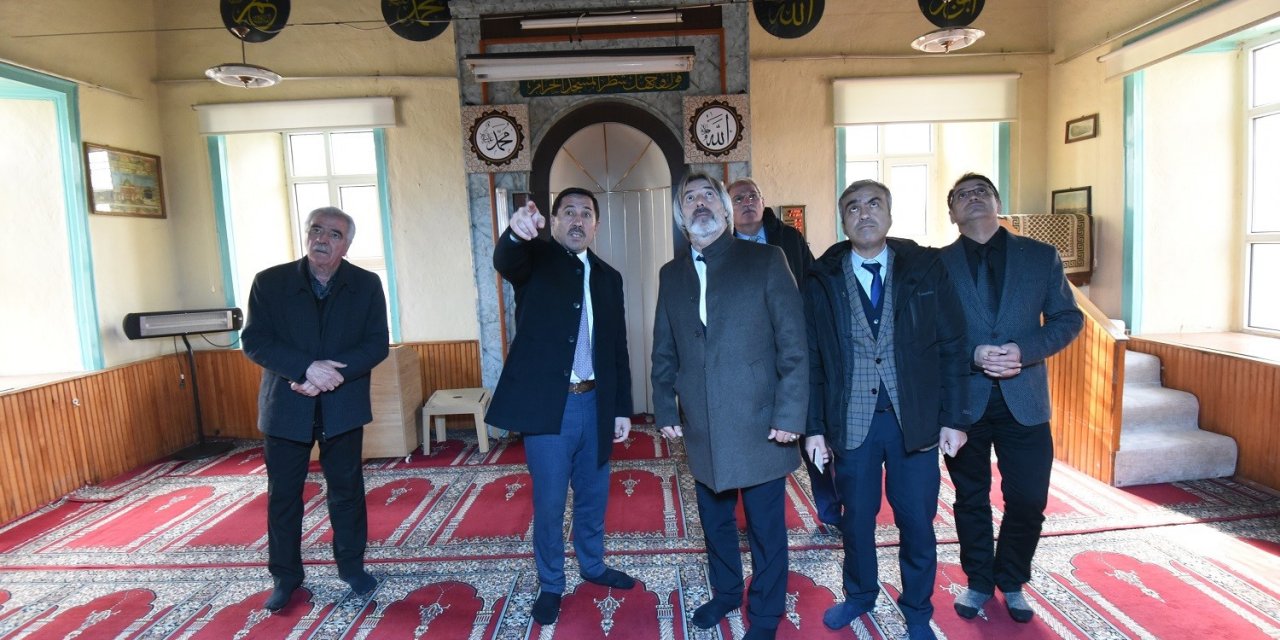 Karatay'daki tarihi cami ve mescitler restorasyon için incelendi