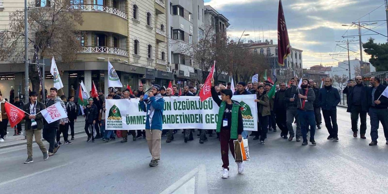 Konya’da Gazze direnişine destek yürüyüşü