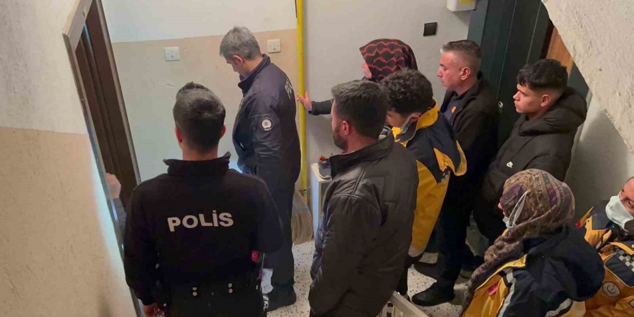 Aksaray'da şüpheli ölüm! Haber alınamayan Vedat Karalar evinde ölü bulundu