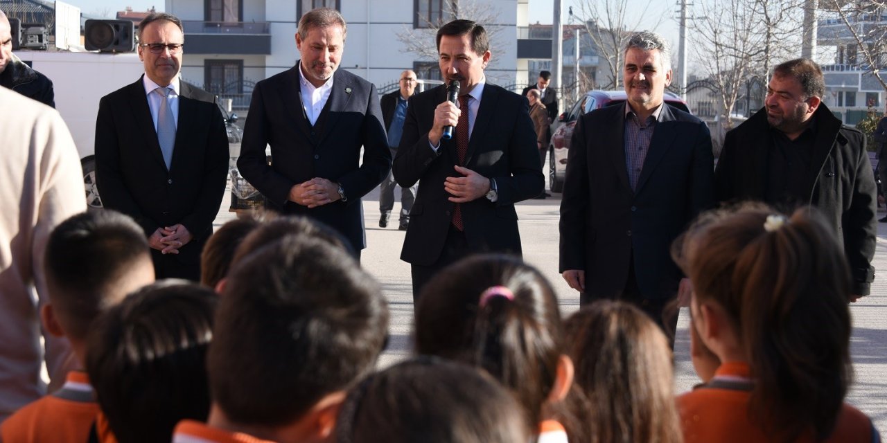 Karatay Belediye Başkanı Hasan Kılca, Yerli Malı Haftası Etkinliklerine Katıldı