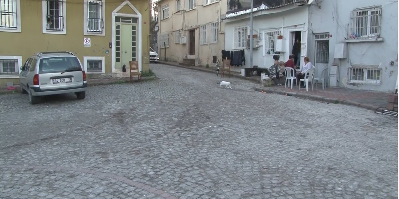 Eski eşi Halide Birtaş'ı sokak ortasında silahla vurdu