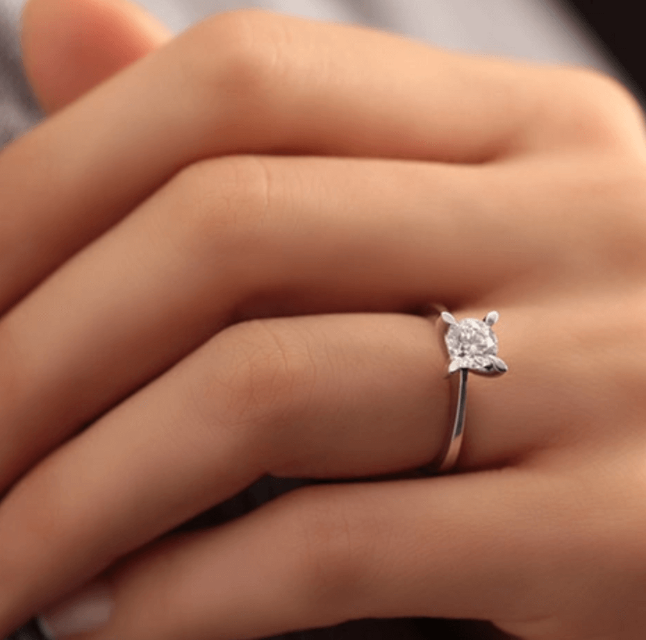 Estetik ve Zarif Pırlanta Kolye Seçenekleri Zen Pırlanta’da!