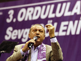 Erdoğan: Pisliklerinizi temizliyoruz