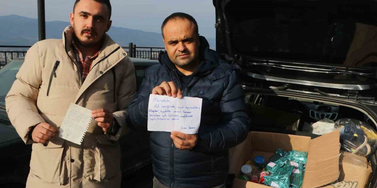 Kolilerden çıkan notlar, depremzedelerin umudu oluyor