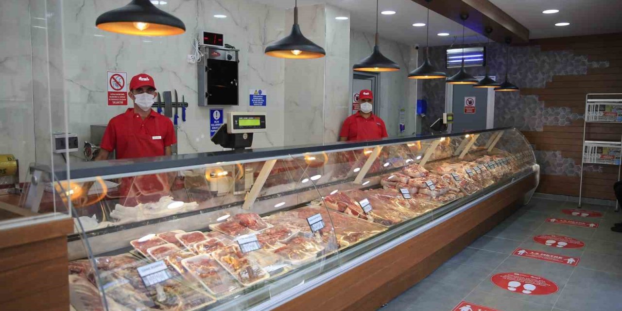 Halk Et Satış Mağazalarında 4 yılda 122 bin 728 kilogram et ve et ürünü satıldı