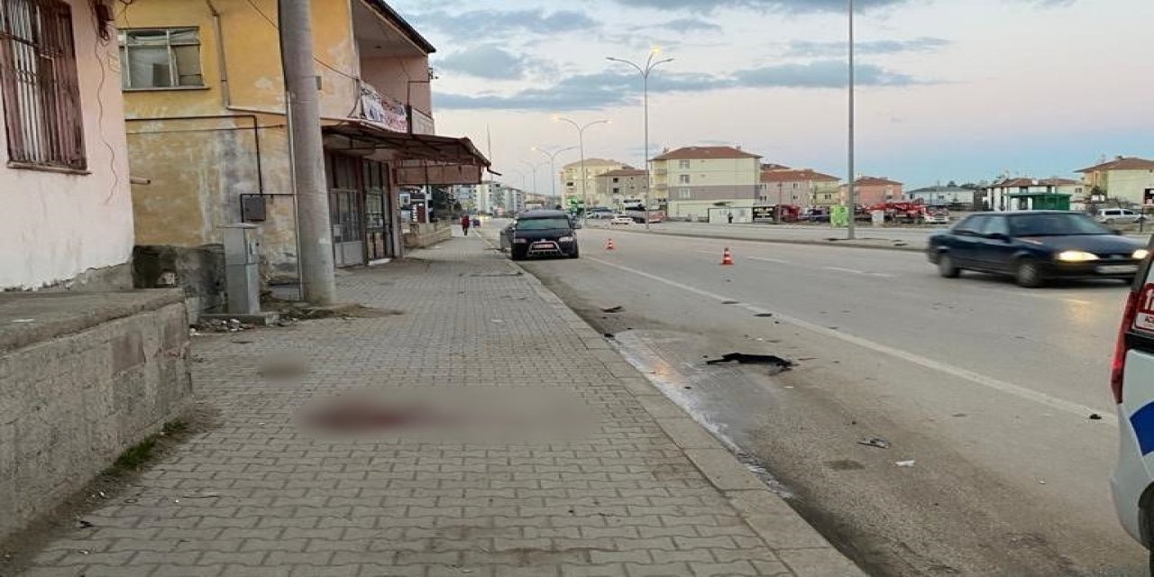 Otomobilin çarptığı liseli Zeynep kurtarılamadı