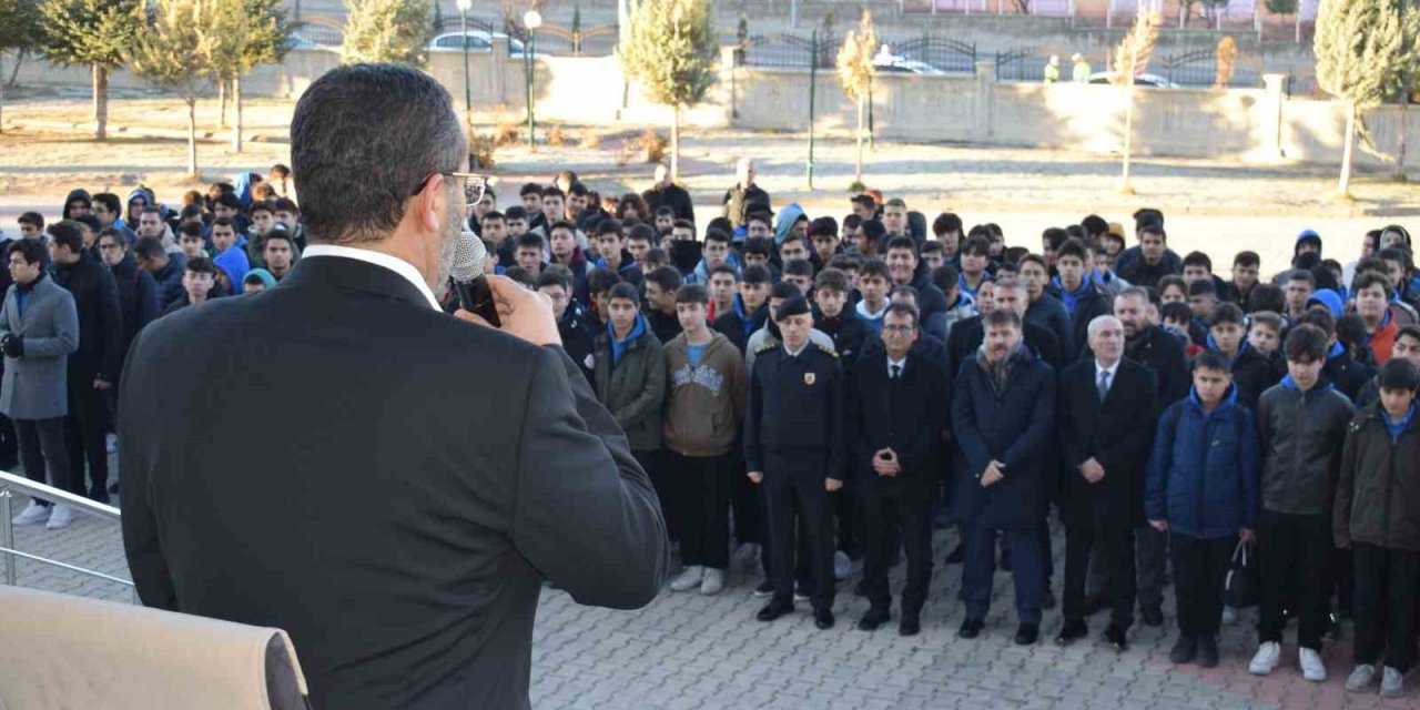 Karaman'da Pençe-Kilit şehitleri anıldı