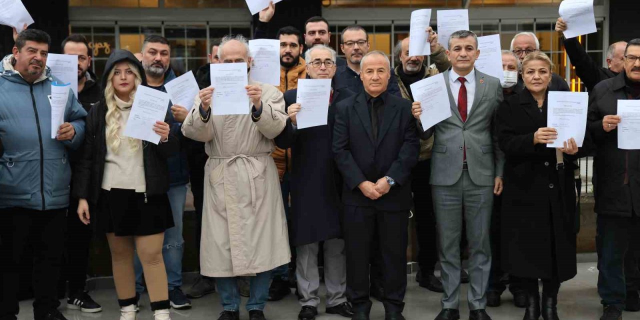 İYİ Parti 130 üye daha kaybetti