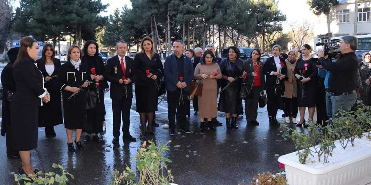 Türk ve Azerbaycanlı Şehit Aileleri, "Özgürlüğün Zirve Günü" Etkinliğinde Buluştu