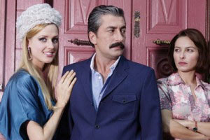 Ünlü oyuncu hastanelik oldu